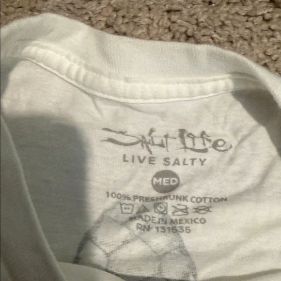 Salt Life Tee with Sea Turtle Graphic - Picture 3 of 3